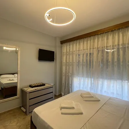 Deluxe Penthouse Golem - Mali I Robit *