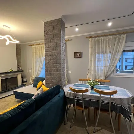 Deluxe Penthouse Golem - Mali I Robit Apartment *