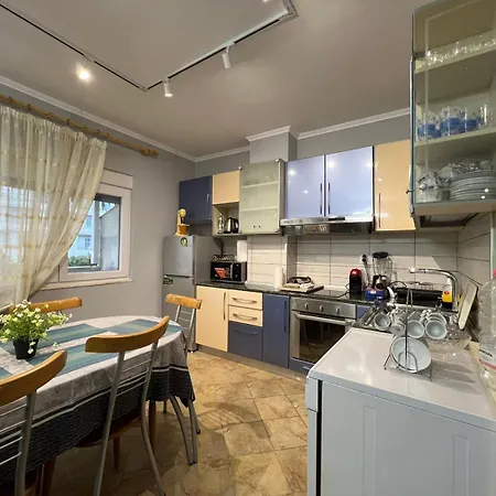 Deluxe Penthouse Golem - Mali I Robit * Golem (Tirana)